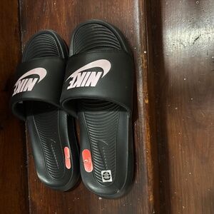 Nike victori one women’s slide sandals